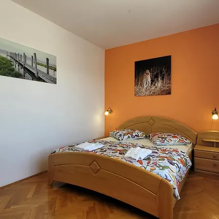 Apartment Danica Malinska Exteriér fotografie
